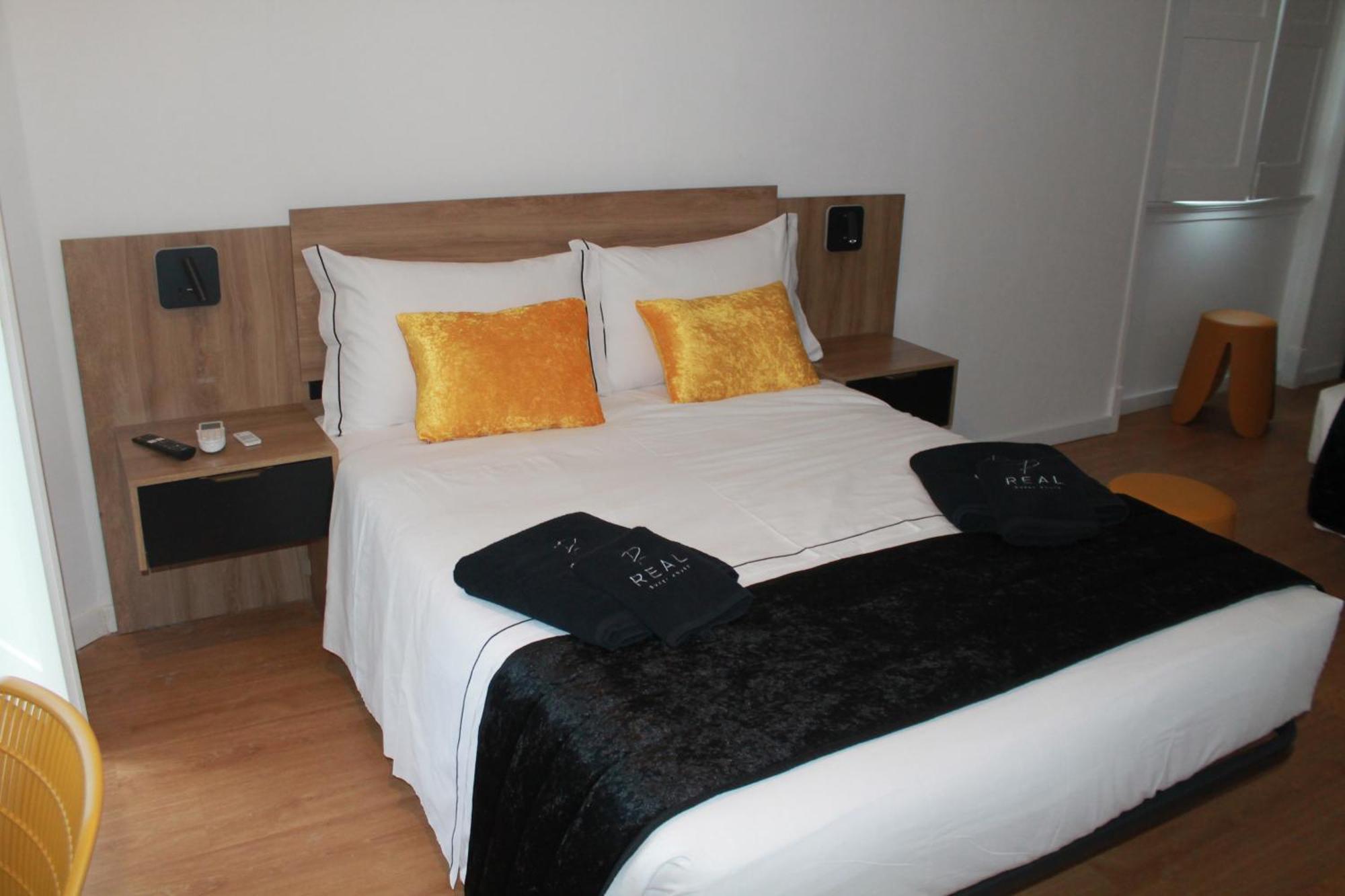 Real Guest House Кошта-да-Капарика Экстерьер фото