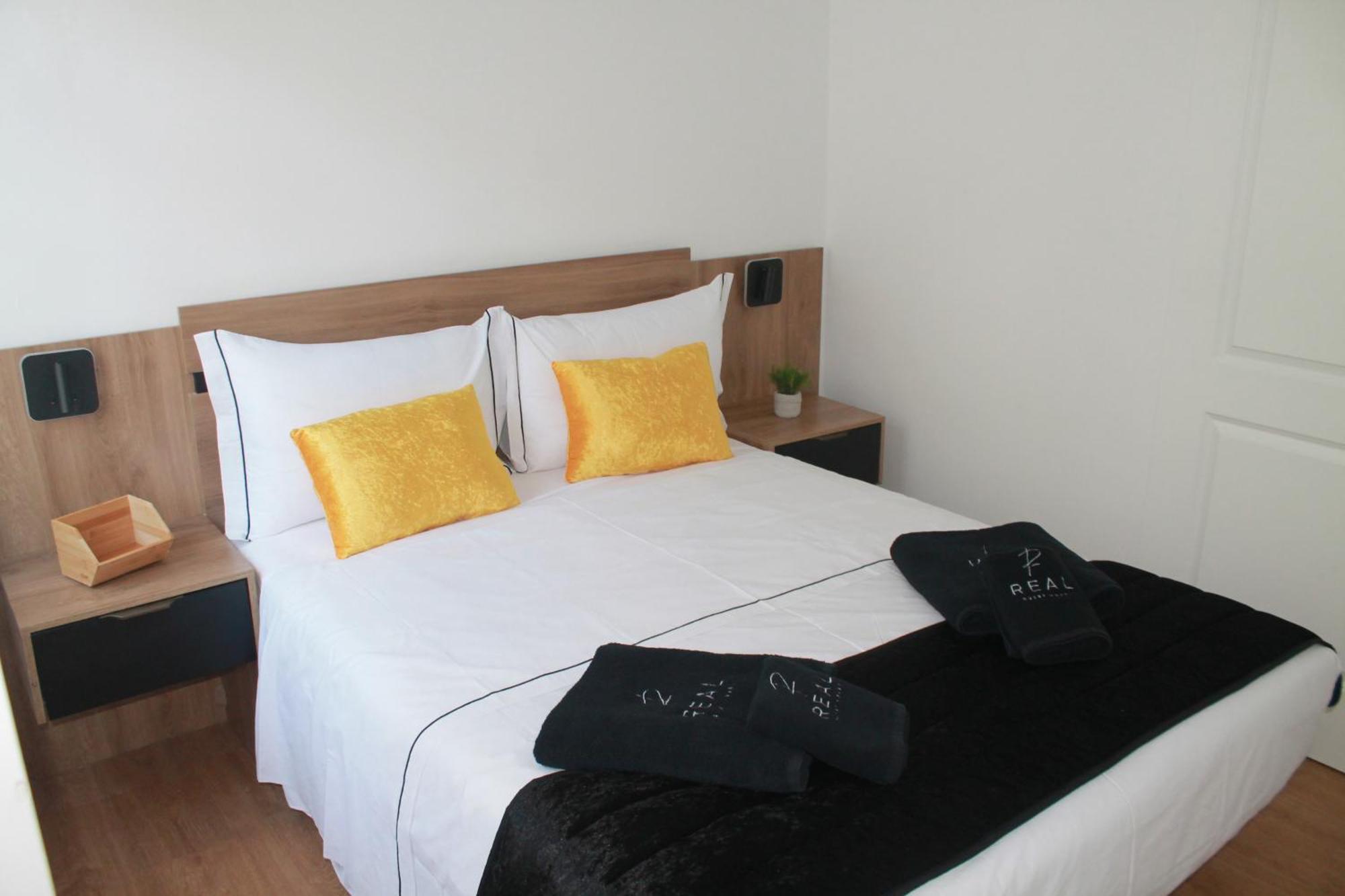Real Guest House Кошта-да-Капарика Экстерьер фото