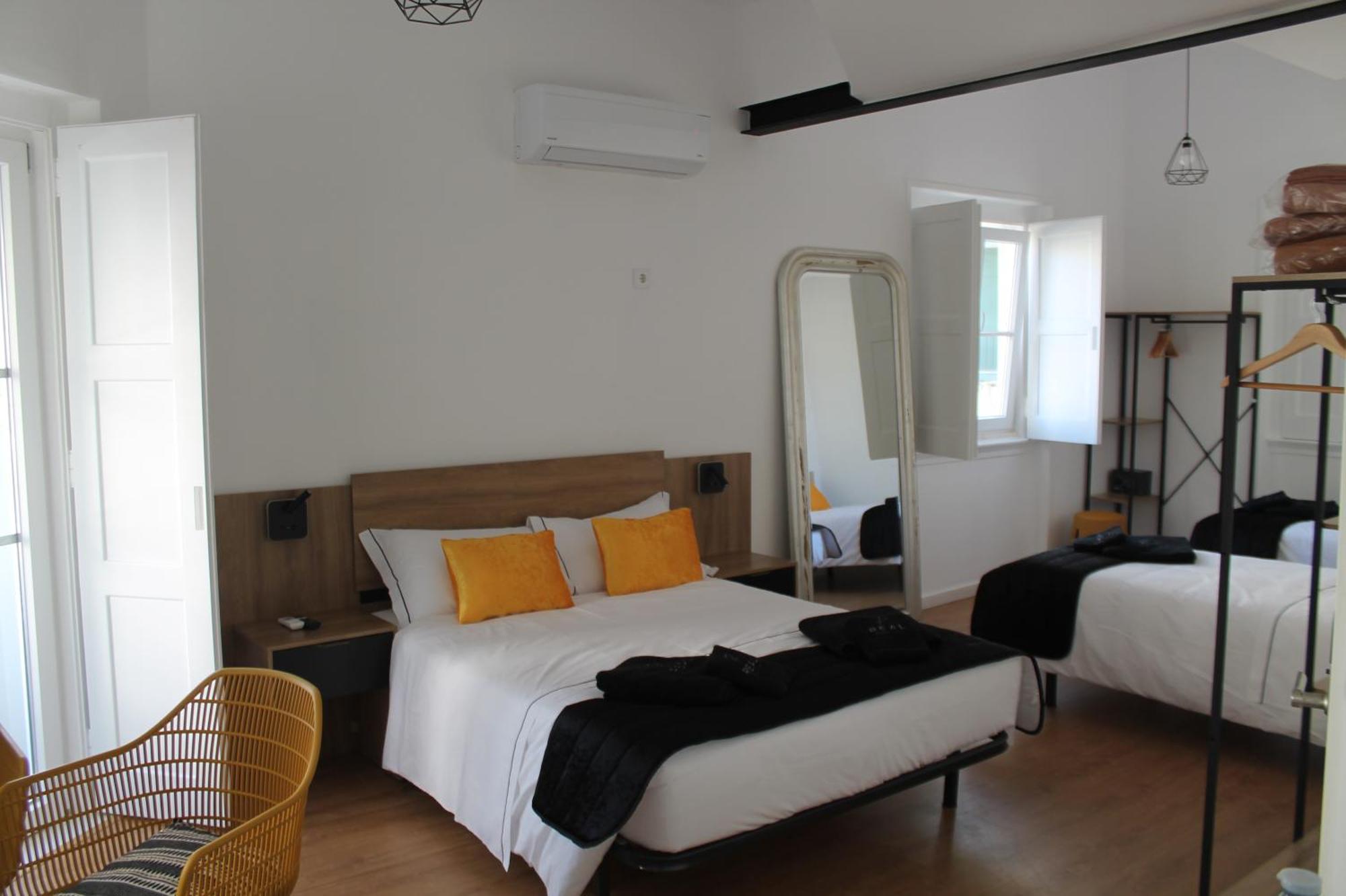 Real Guest House Кошта-да-Капарика Экстерьер фото